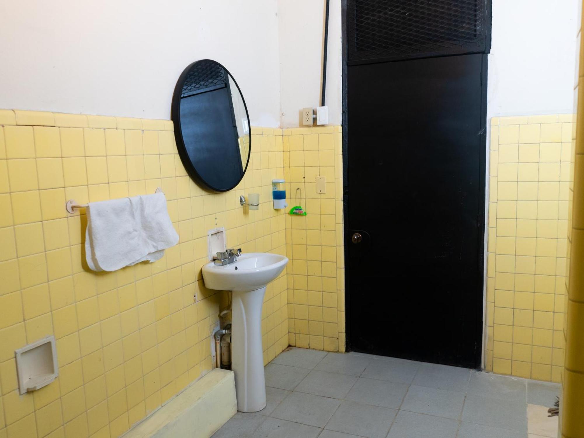 بيت شباب La Vieja Habana Zona Colonial سانتو دومينجو المظهر الخارجي الصورة